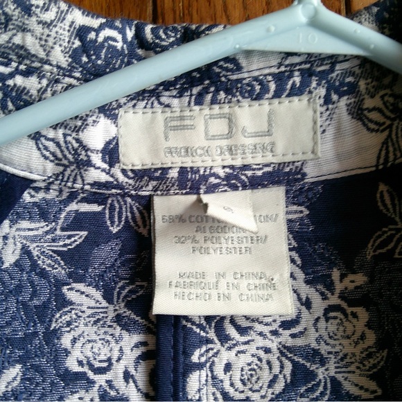 Blue Rose Quilted Jacket - Picture 2 of 7